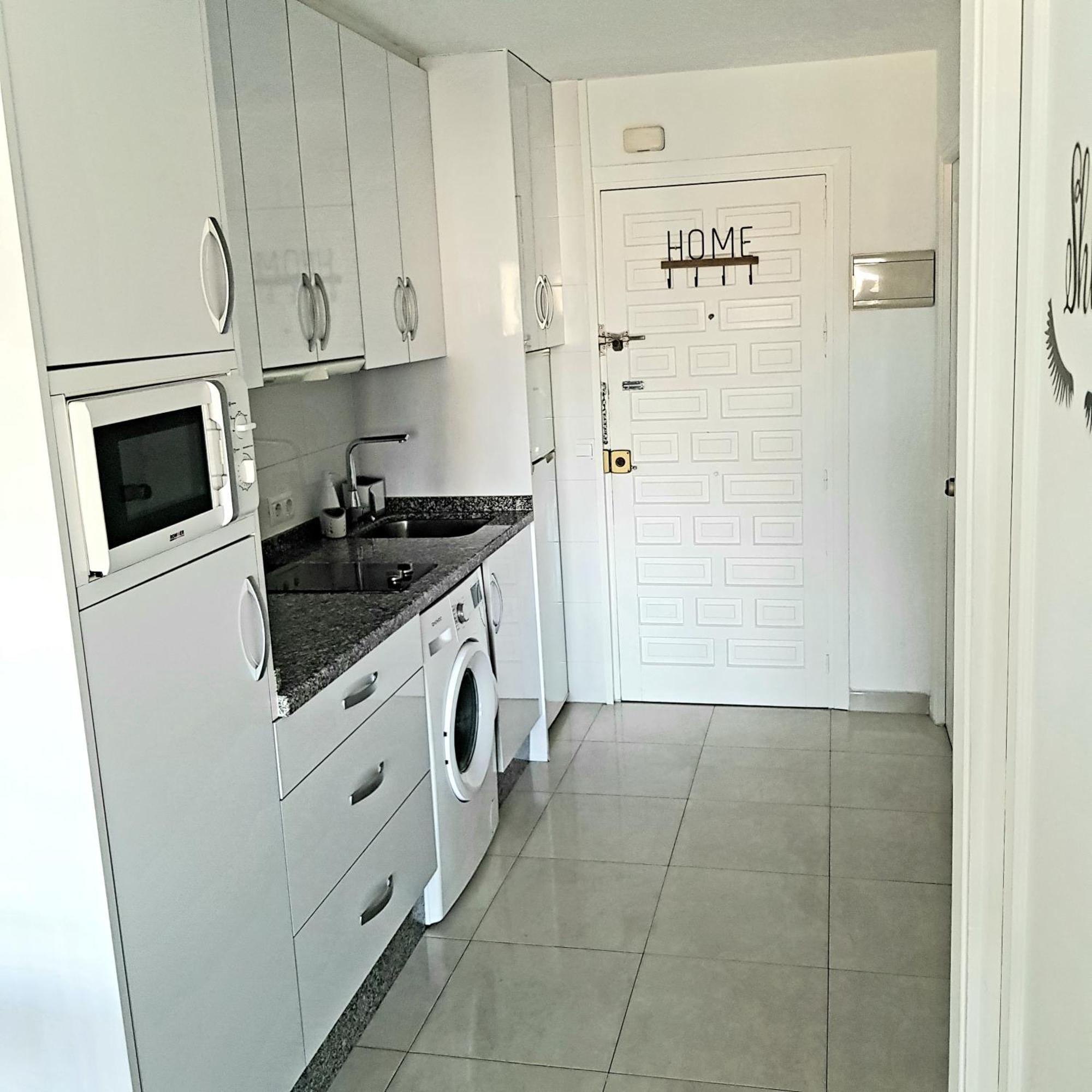 Appartment Totally Upgraded At Benal Beach Benalmádena Buitenkant foto